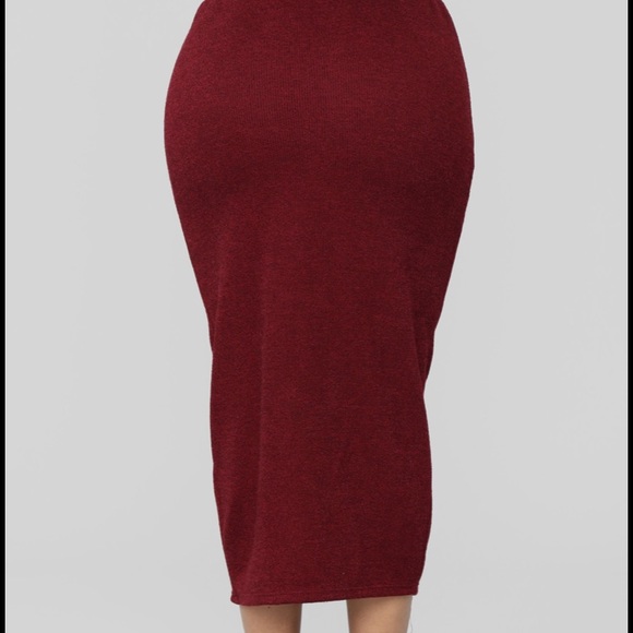 A Beautiful Night Skirt Set - Burgundy - Picture 8 of 8